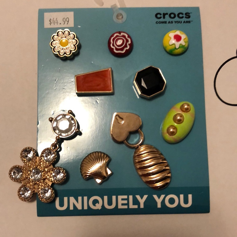 10 pack metal charms 3D JibBiTz crocs new